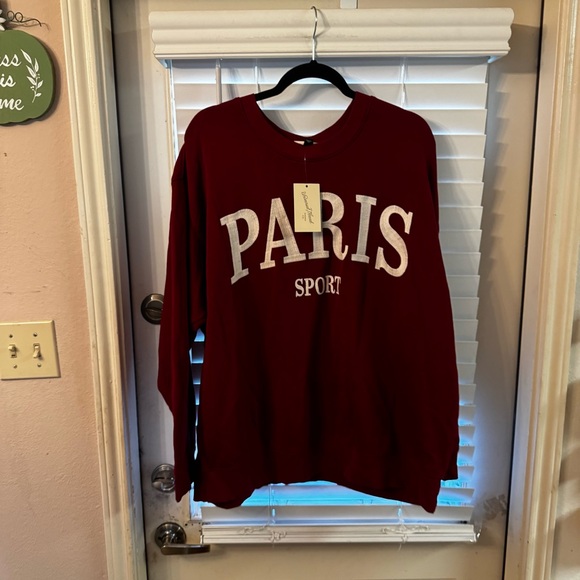 Universal Thread Red Paris Sport Sweatshirt - Picture 1 of 4